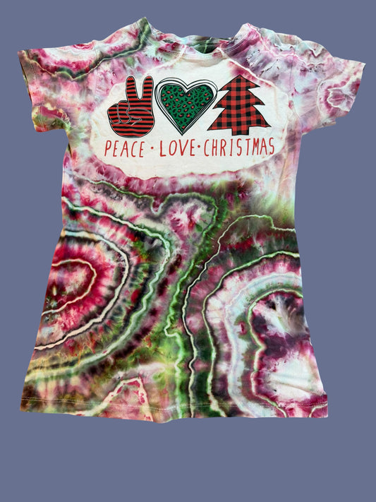 Woman's cut Peace, Love & Christmas